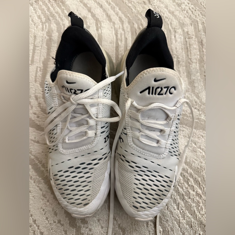 Nike Women's Air Max 270 Sneakers in White & Black - US 8